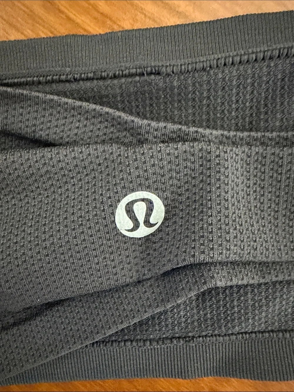 🖤 lululemon athletica men’s Black Twist Headband Like New 🖤